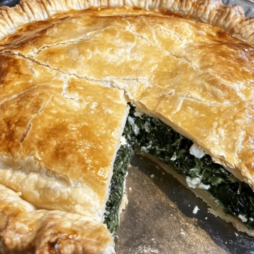 Spinach stuffed pie is a delightful dish that brings together the earthiness of fresh greens and a savory filling encased in a flaky crust. This comforting meal is not only a feast for the taste buds but also an excellent way to incorporate nutritious vegetables into your diet. The appeal of spinach stuffed pie lies in its versatility; it can be served as a hearty appetizer at gatherings or enjoyed as a satisfying main dish for lunch or dinner. Whether you're hosting a brunch or looking for a family-friendly dinner option, this pie fits the bill perfectly.